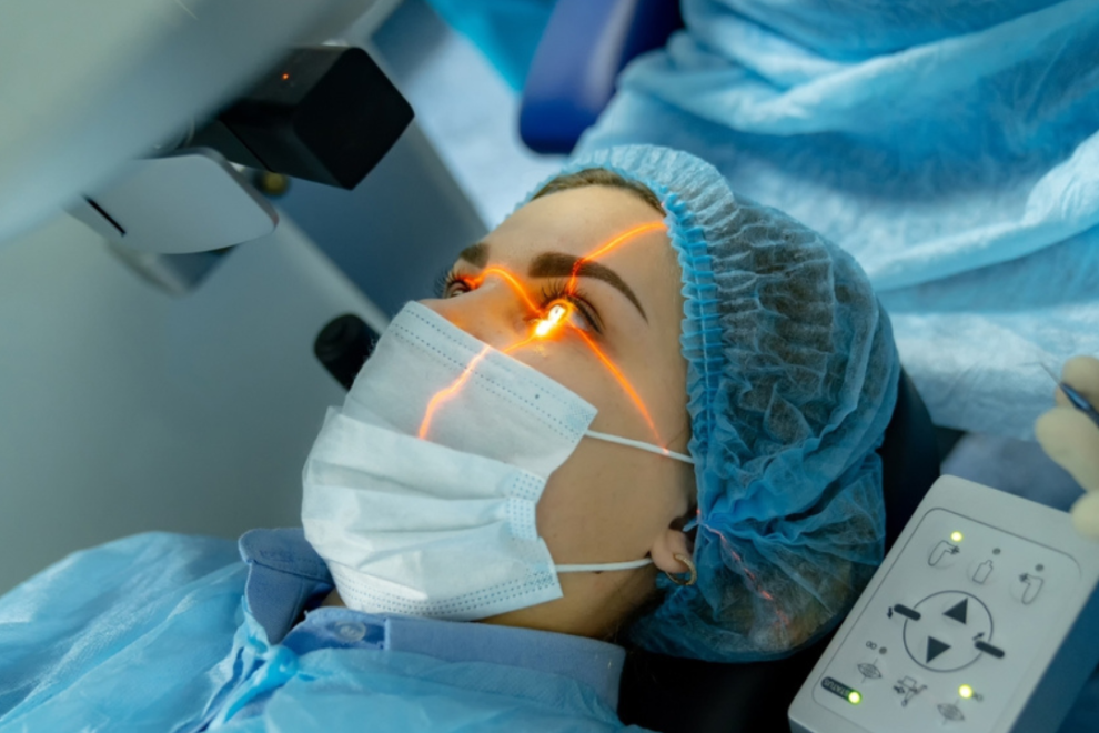 Extracapsular Cataract Surgery in India Extracapsular Cataract Surgery in India